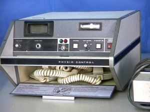 LIFEPAK 33 Defibrillator